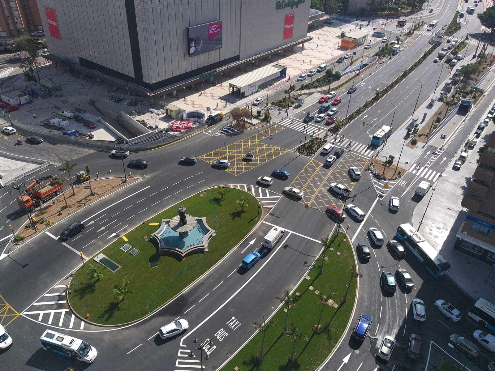 Fotos de la avenida de Andalucía de Málaga, a las puertas de la normalidad tras 10 años de obras del Metro