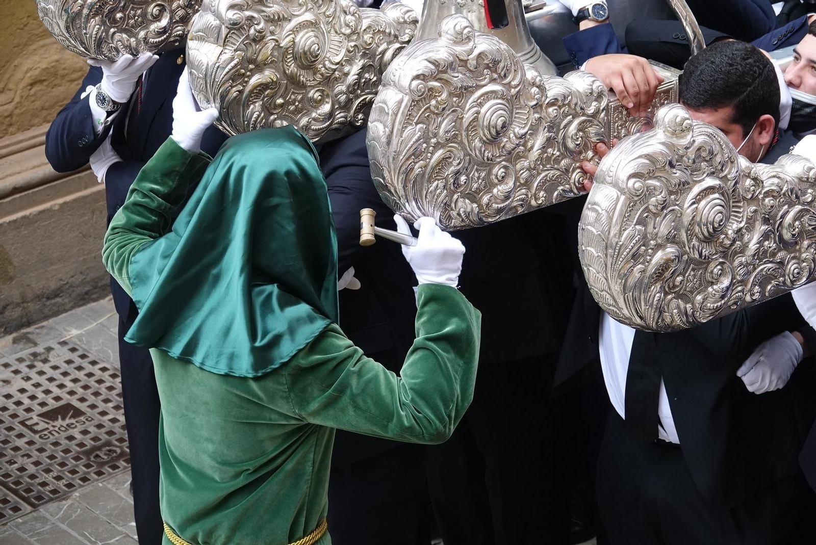 Las fotos de Estudiantes, en el Lunes Santo de Málaga
