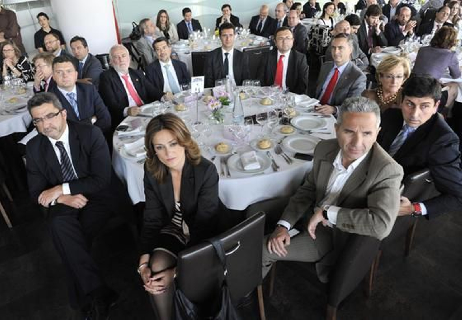 Antonio Gutiérrez Limones, Luis Pérez Bustamante, Isaías Saldaña, Javier Barrero, Javier Chaparro, Miguel Ángel Heredia, Juan Carlos Usero, Petronila Guerrero, Luis Nieto, Miguel Ángel Vázquez y Regina Cuenca.

Foto: Juan Carlos Vázquez y Victoria Hidalgo