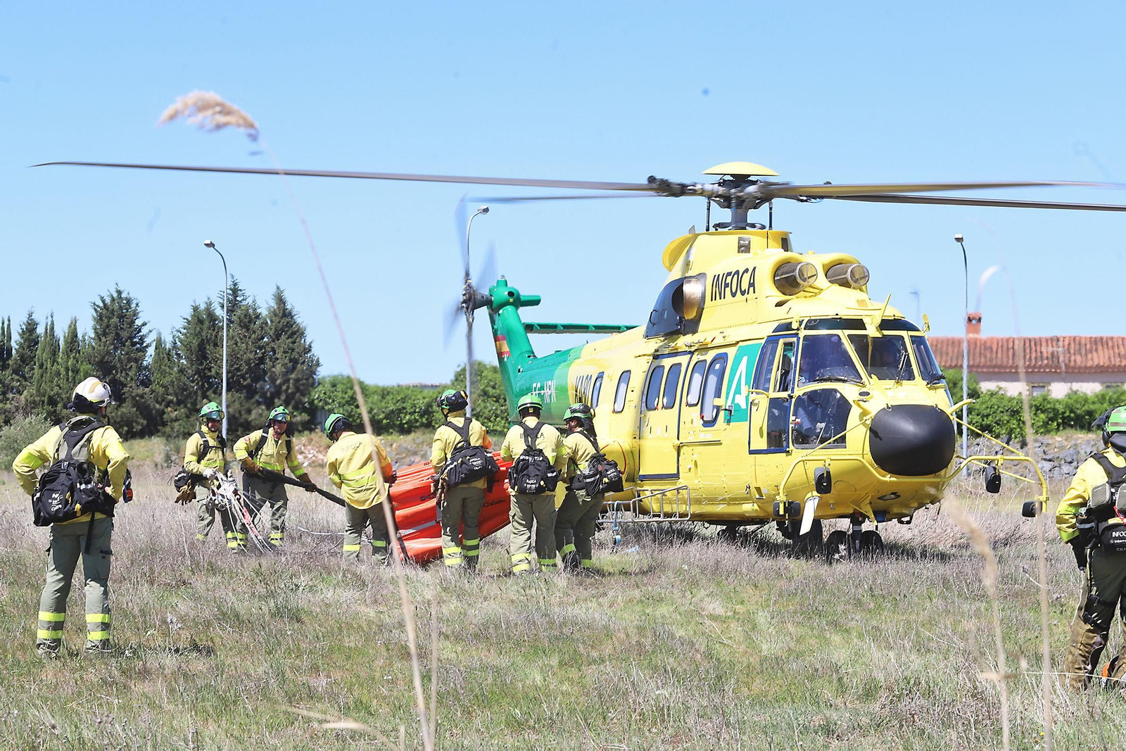 Imágenes del simulacro de incendio forestal que la Junta organiza en Aljaraque