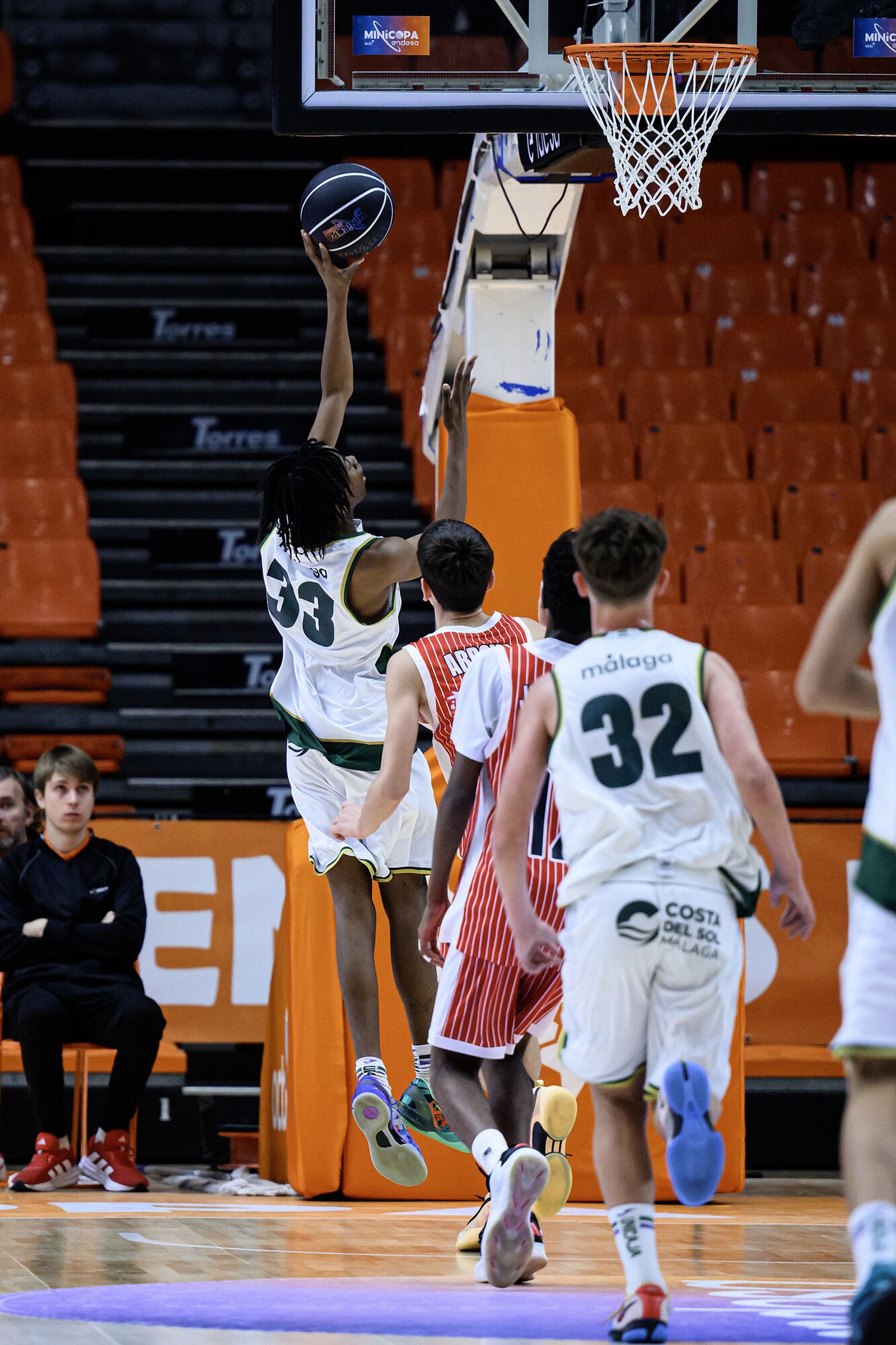 La celebración del Unicaja por acceder a la Minicopa