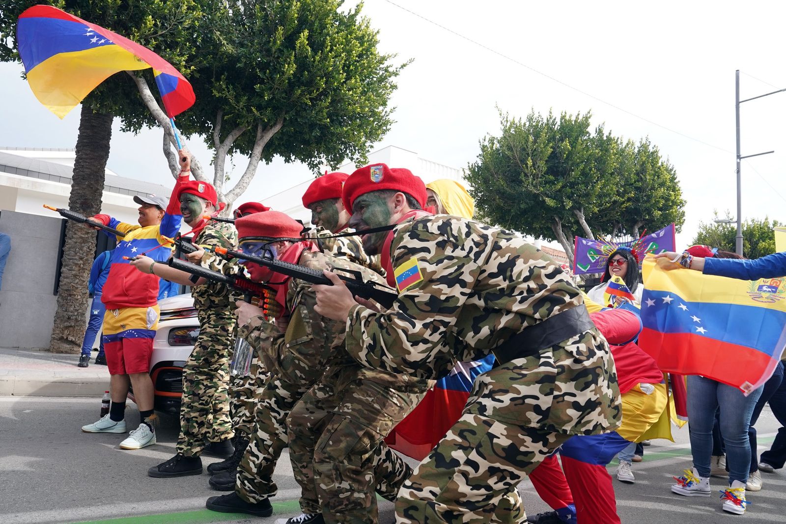 Primer Desfile Mayor de Comparsas