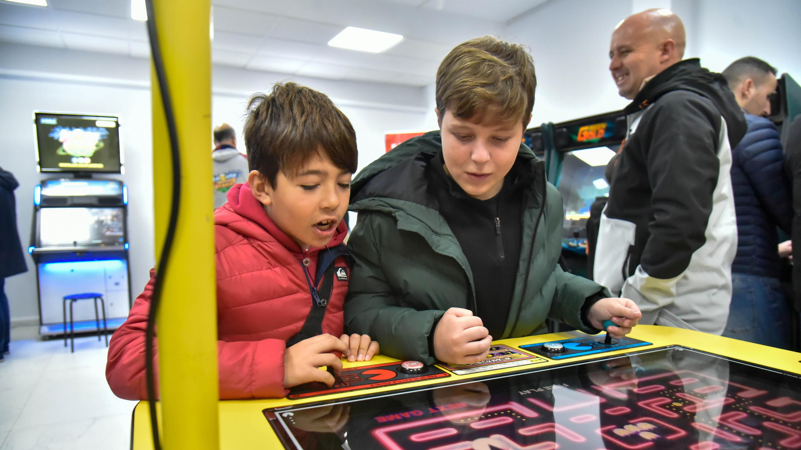 Las fotos del Salón Arcade en San Roque