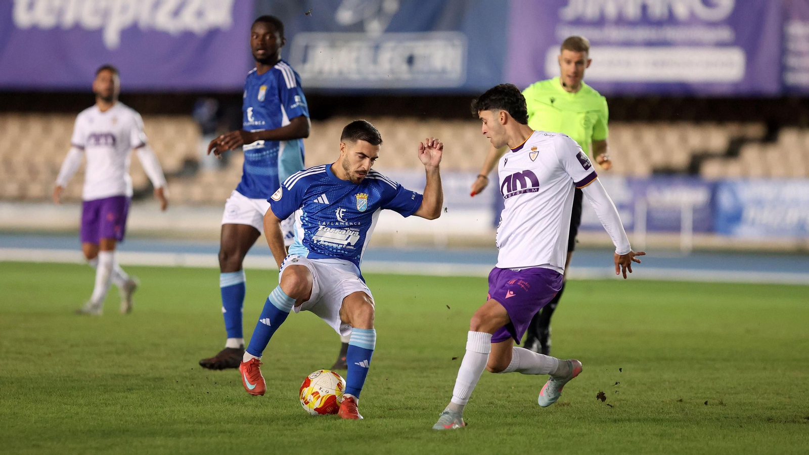 Imágenes del Xerez CD contra el Real Jaén CF en Chapín