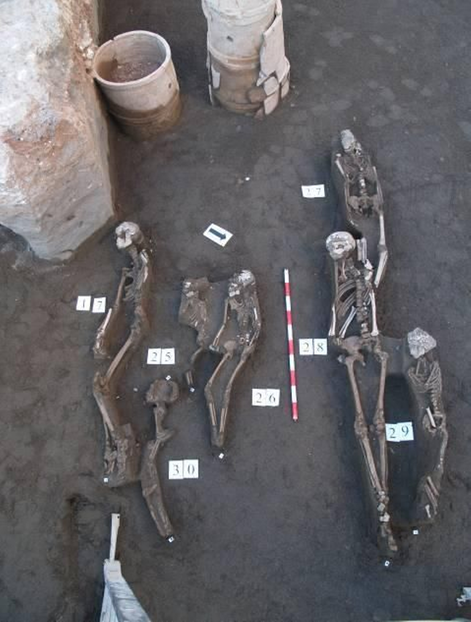 Necrópolis del siglo XI en Callejones del Perchel.