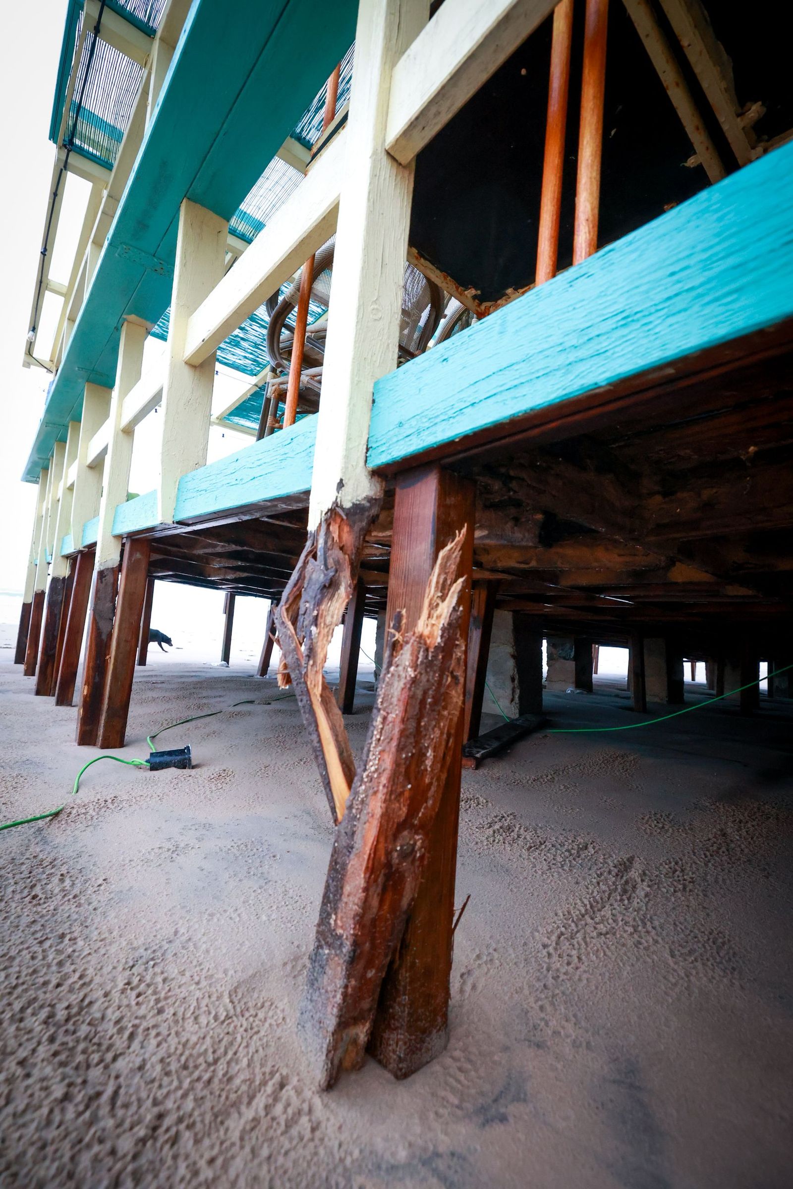 Imágenes de los principales destrozos provocados por la borrasca Leonardo en Cádiz