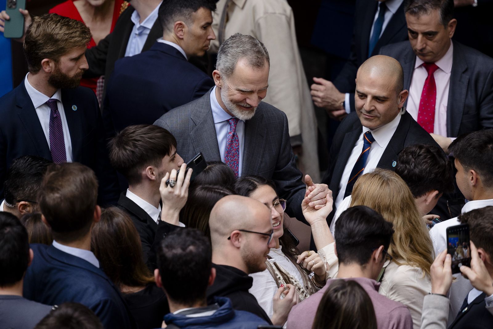 El rey Felipe VI visita Cádiz con motivo de la entrega del Premio Princesa de Girona Social 2024.