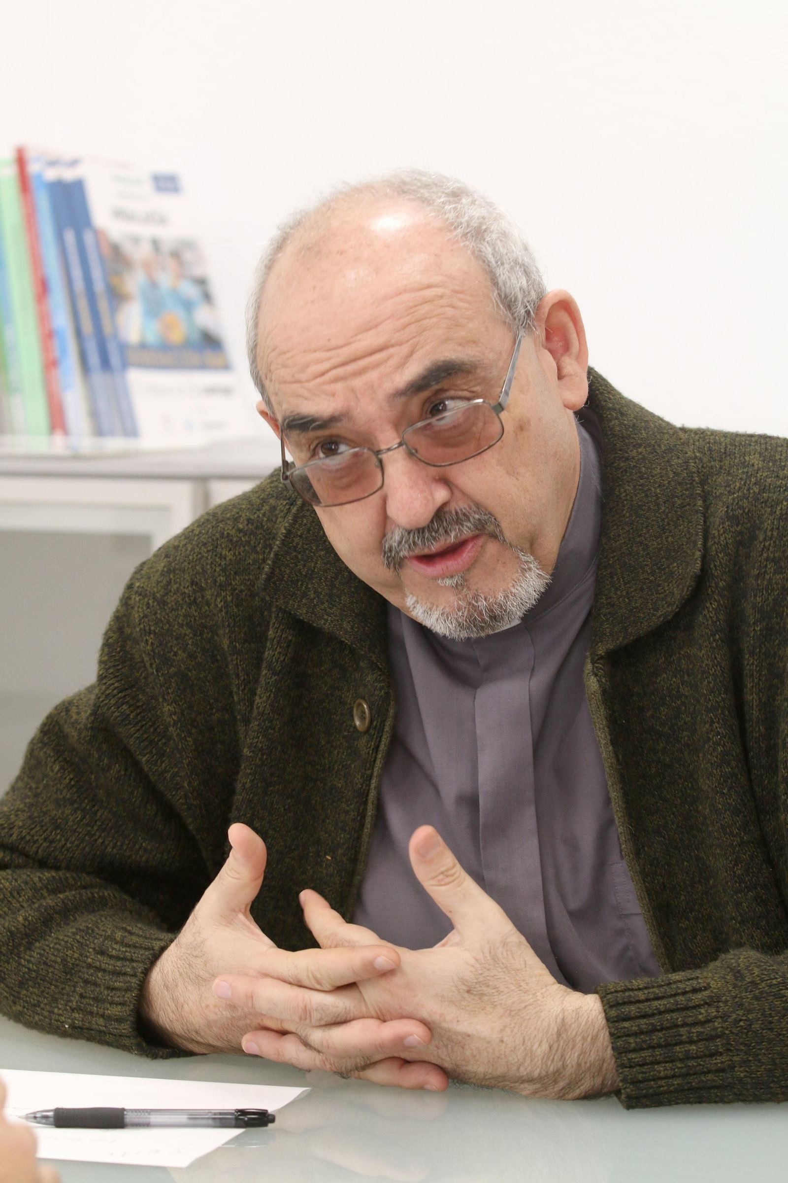 El sacerdote-misionero, en nuestra redacción.