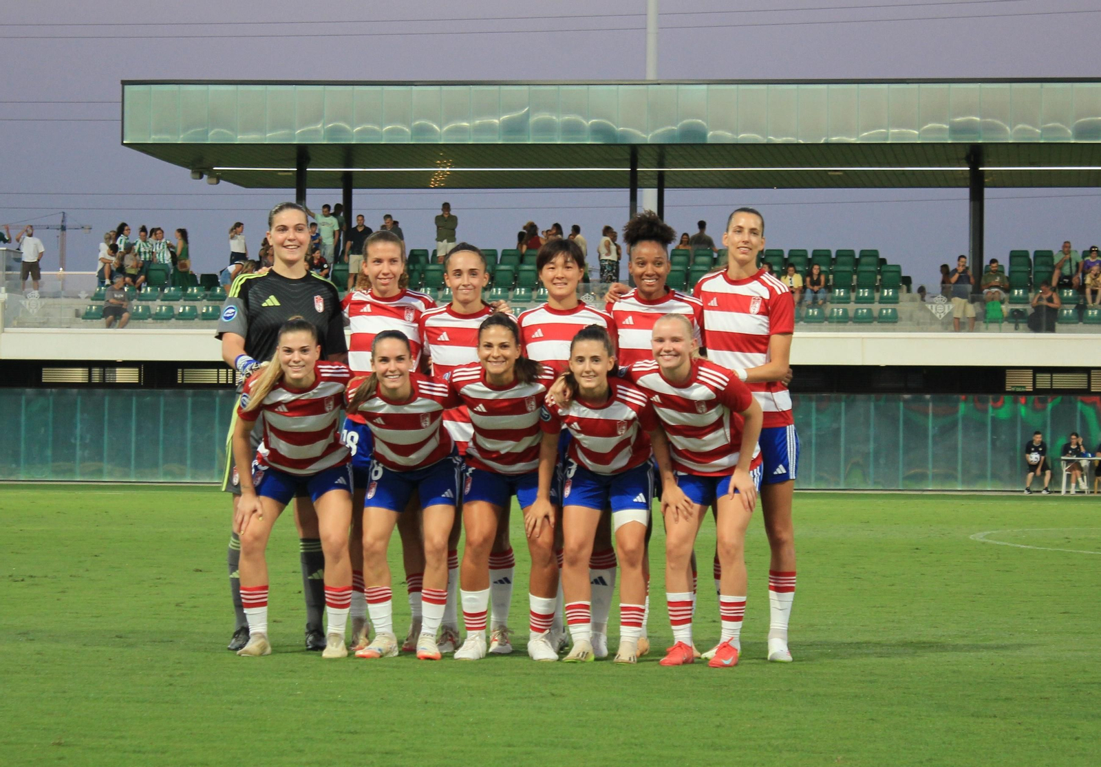 Once inicial del Granada CF femenino ante el Málaga.