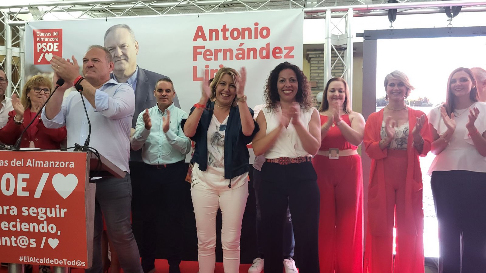 Susana Díaz respaldó a Antonio Fernández Liria