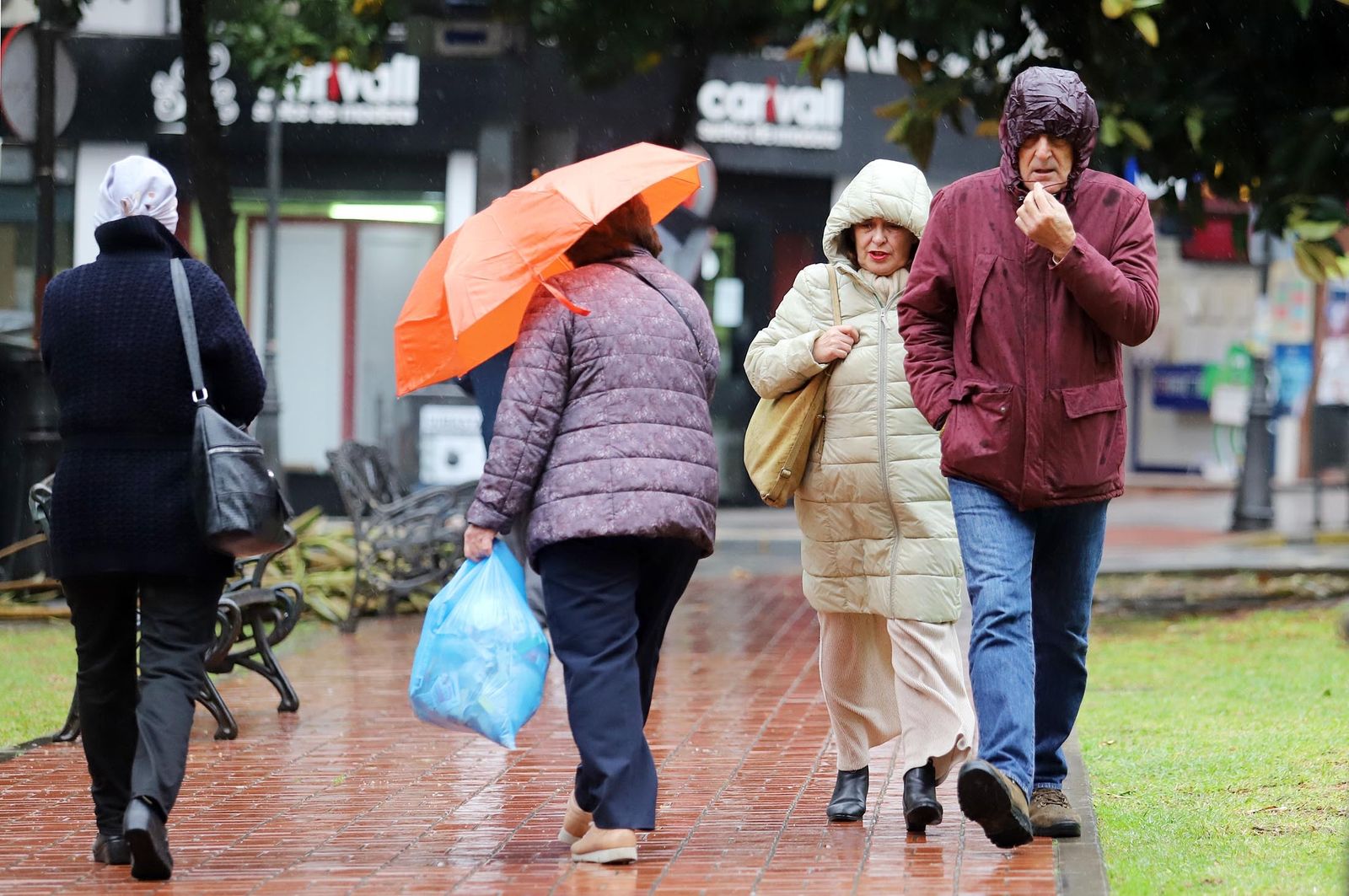 Imágenes del lunes 5 de diciembre en Huelva