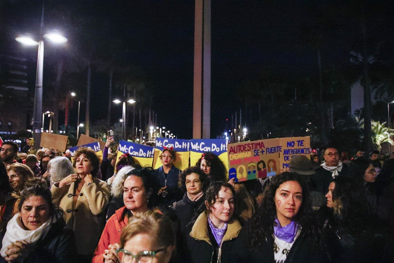 Las imágenes de la manifestación realizada por Asamblea Feminista 8M en Almería