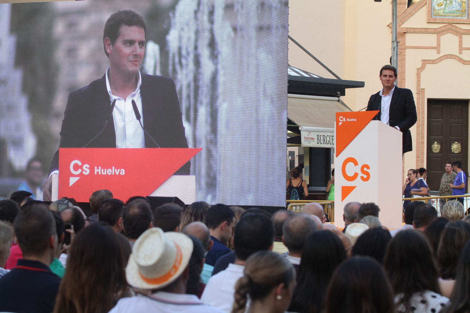 Encuentro Ciudadanos con Albert Rivera en la Plaza de Las Monjas