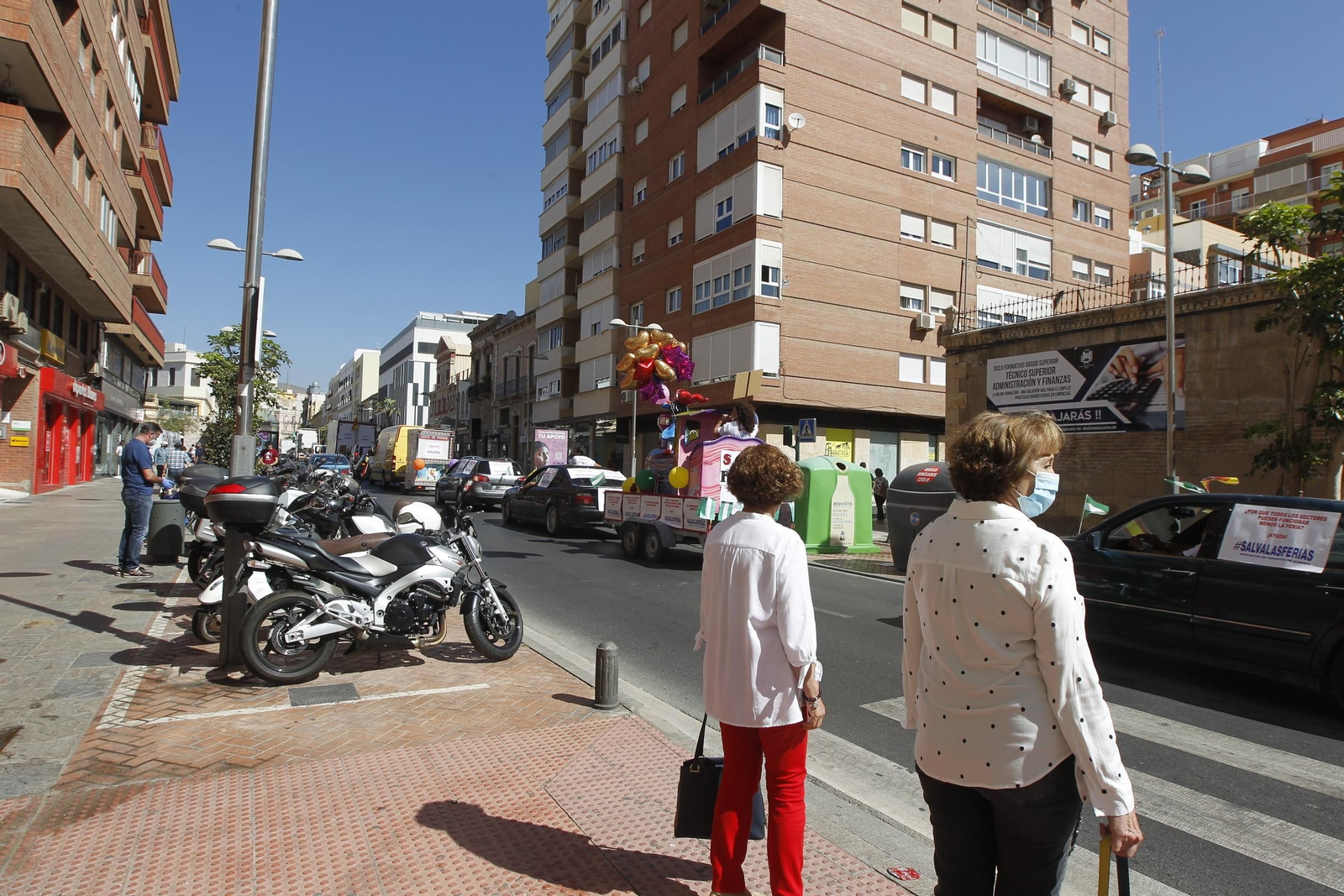 Fotogalería manifestación feriantes. Almería