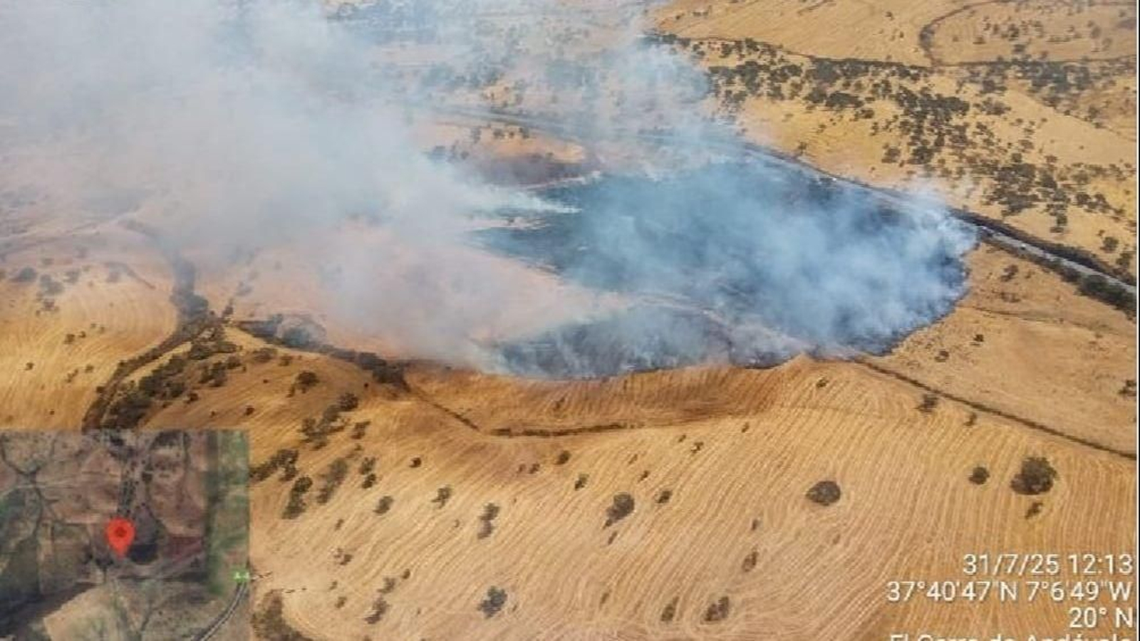 Incendio delclarado en El Cerro de Andévalo.
