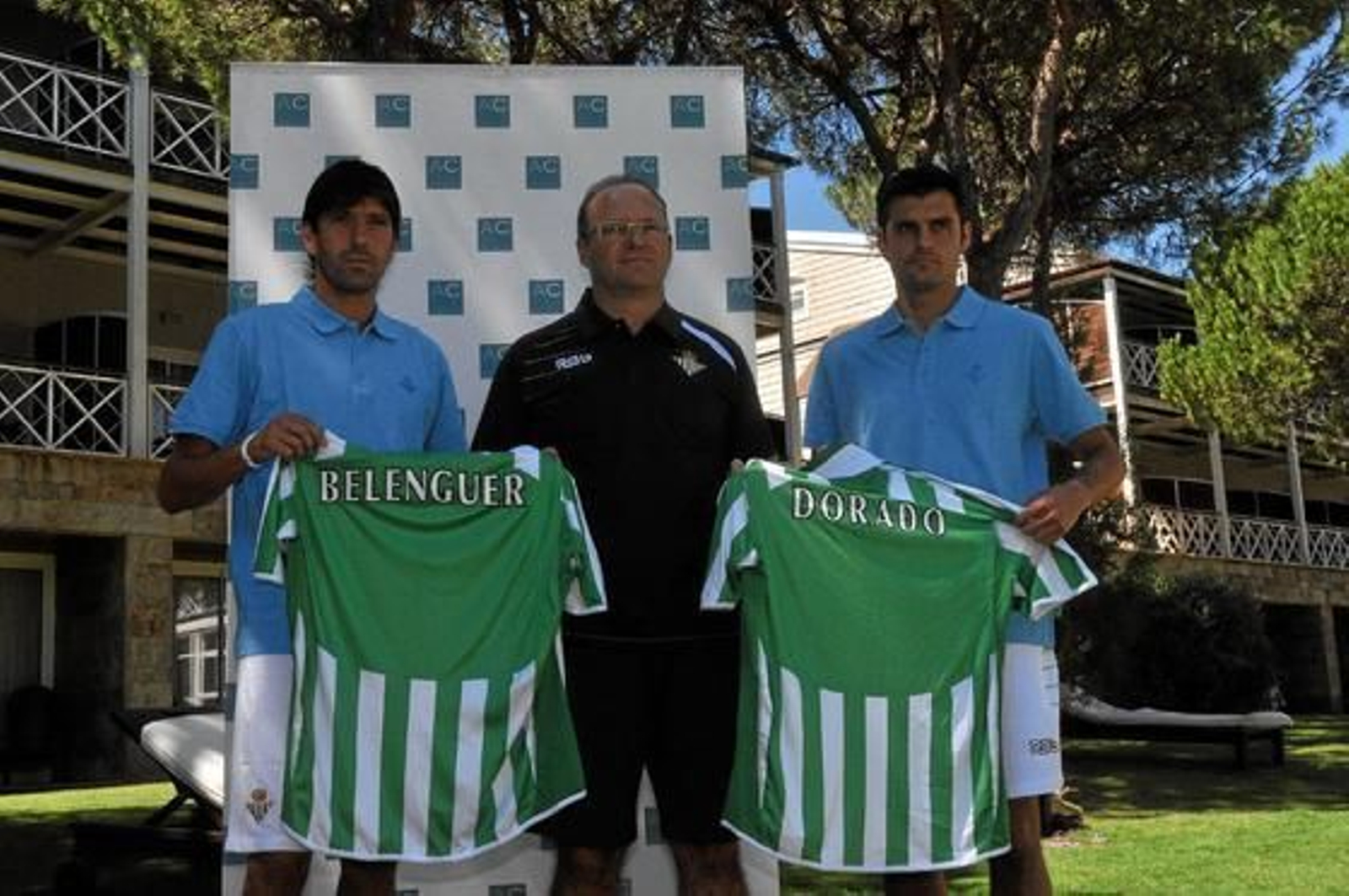 El Betis presenta a sus nuevos fichajes