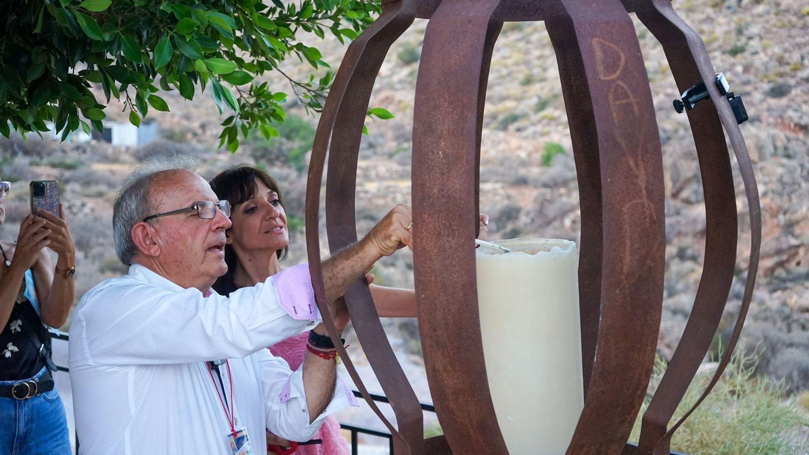 Así se ha vivido la X edición de "Paseando entre velas" de Vícar