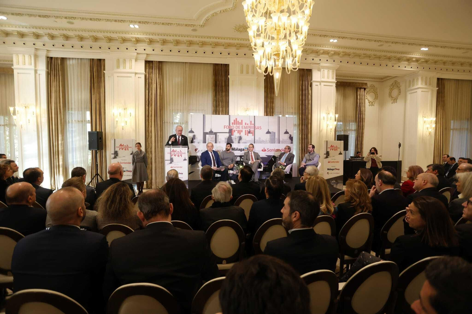 El Foro de Empresas del Grupo Joly y el Banco Santander, en fotos