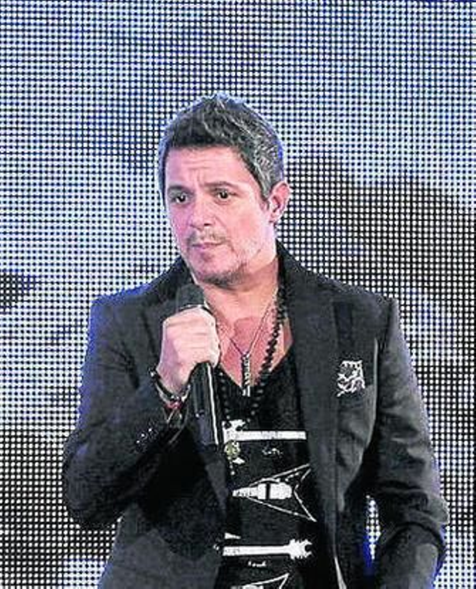Alejandro Sanz.
