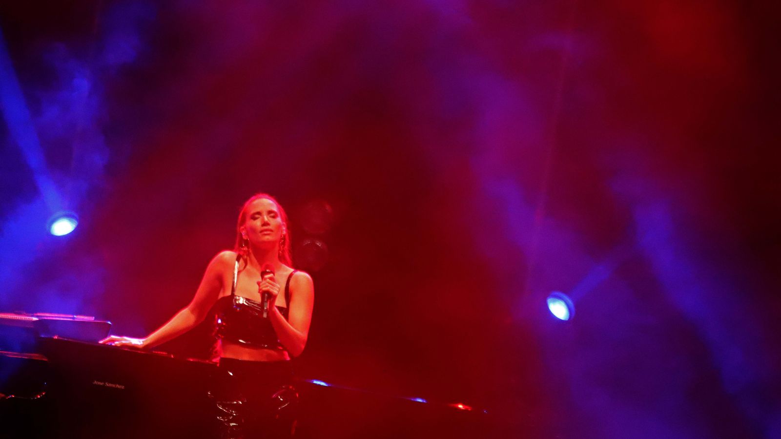 Las mejores fotos del concierto de India Martínez en Algeciras