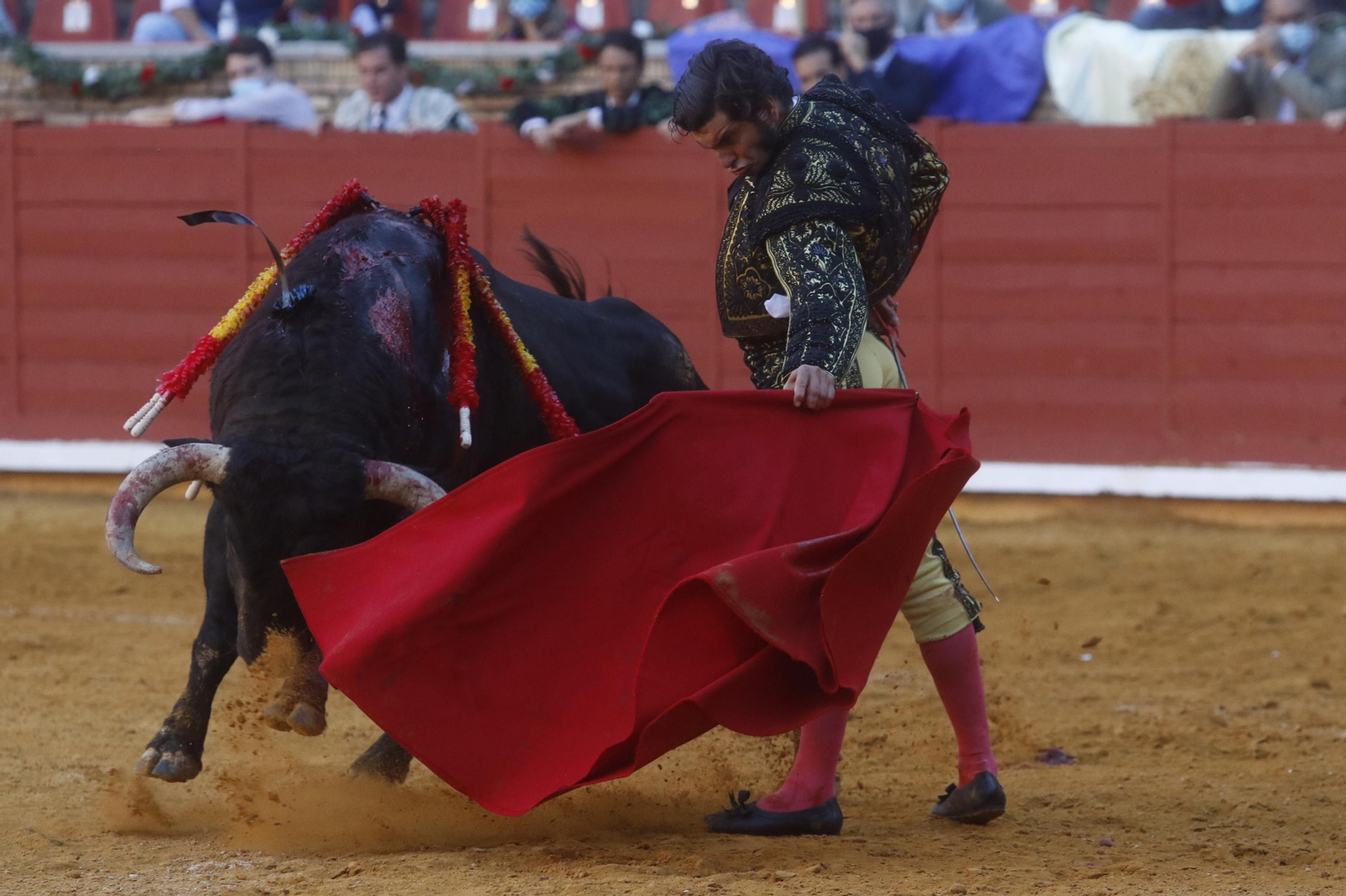 Las fotos del mano a mano de Morante y Juan Ortega en Córdoba