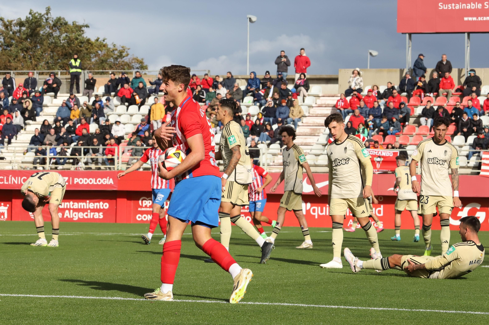 Las mejores fotos del Algeciras CF - Recreativo Granada
