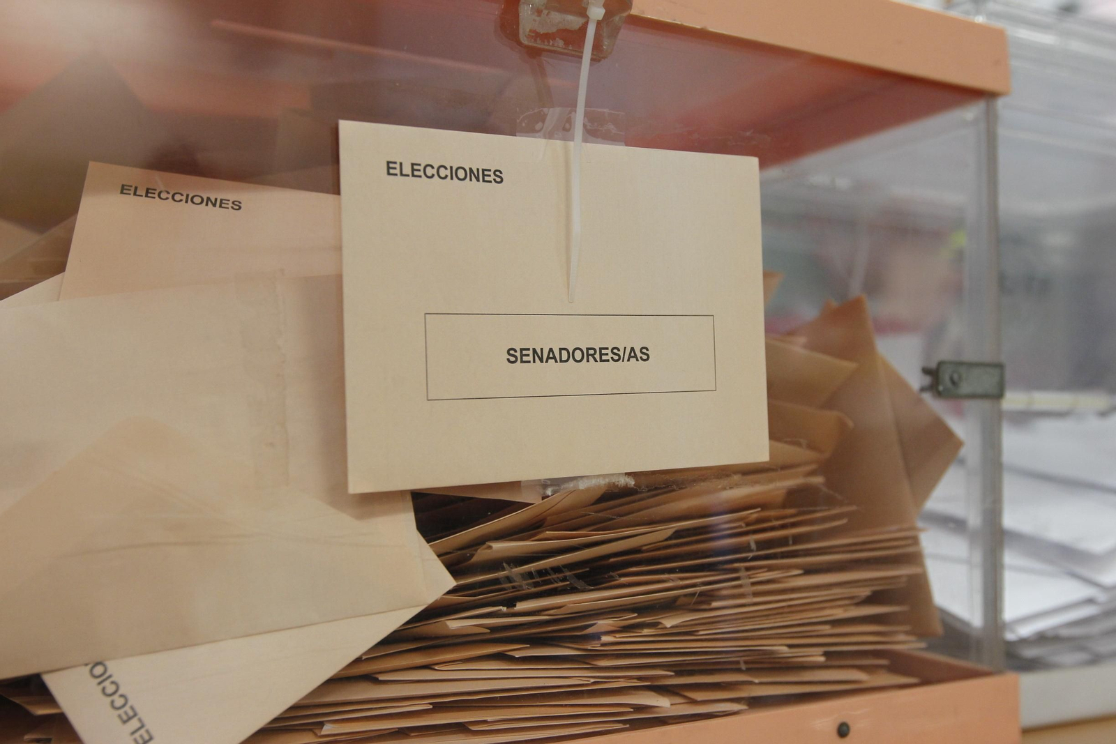 Fotogalería votaciones Elecciones Generales 2019. Almería