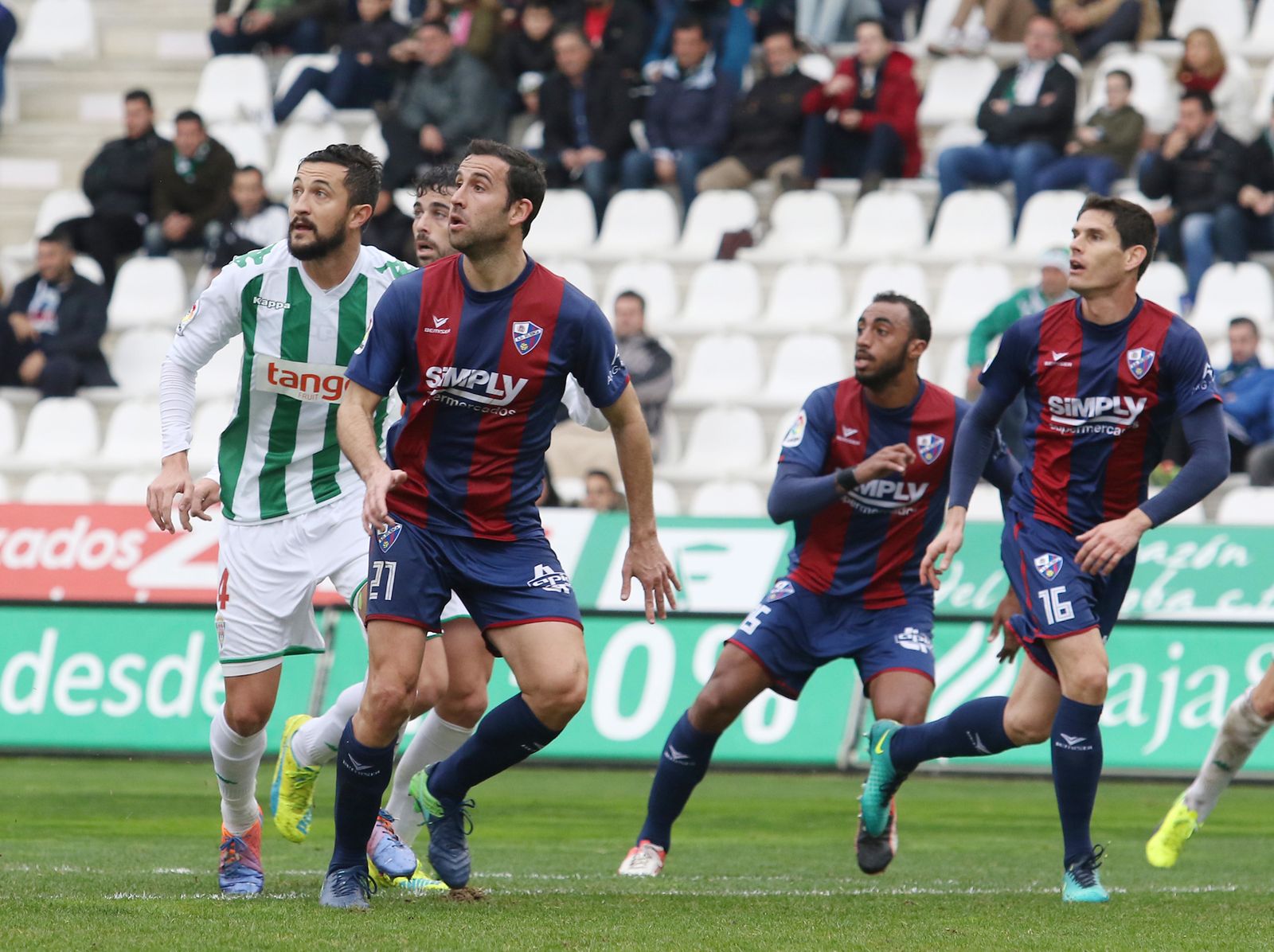 El Córdoba-Huesca, en imágenes