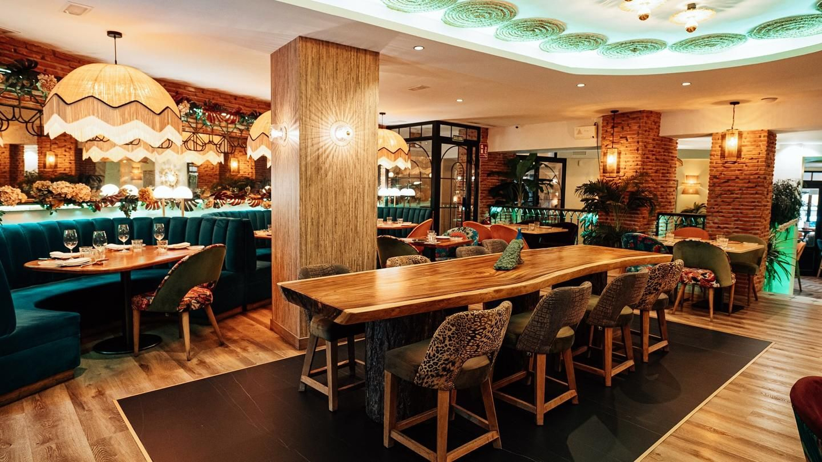 Los que buscan opciones de restaurante lejos del centro de Jaén para las comidas de Navidad tienen en El Triángulo una de las mejores opciones.