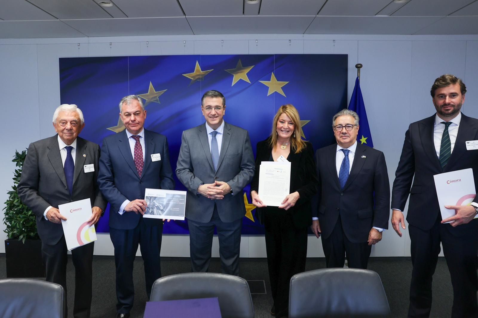 Representantes institucionales de Huelva y Sevilla en Bruselas.