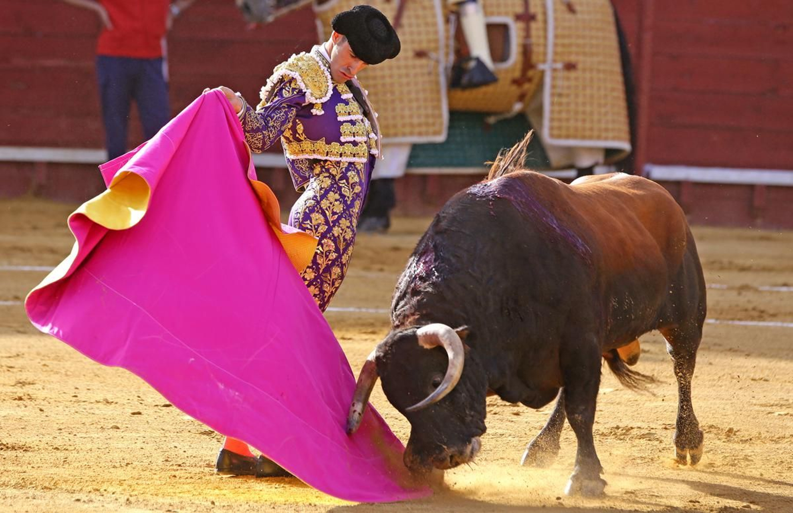 La variedad de repertorio fue una de las armas de Talavante.
