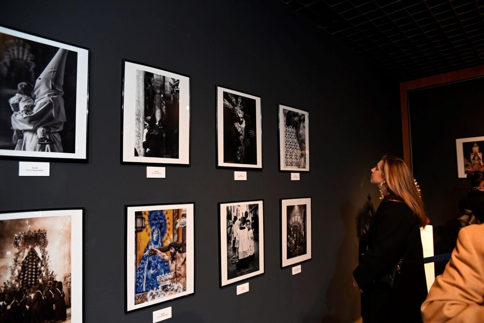 La exposición de las cofradías de Córdoba en la Fundación Cajasol, en imágenes