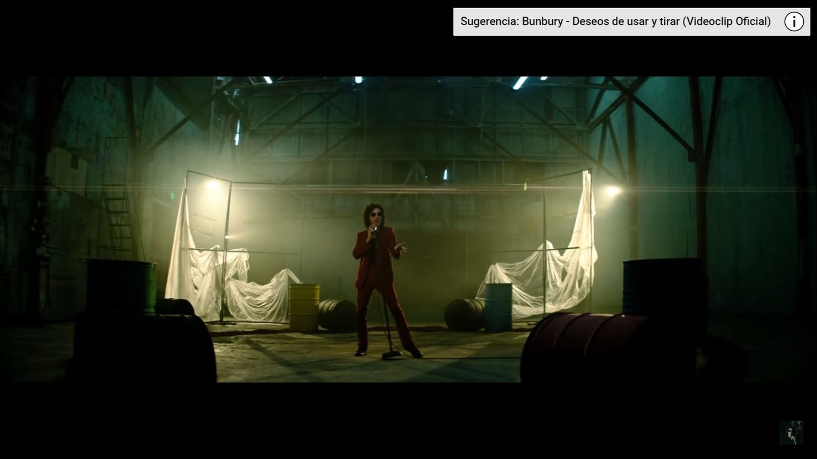 Un instante del videoclip de Bunbury y Morante.
