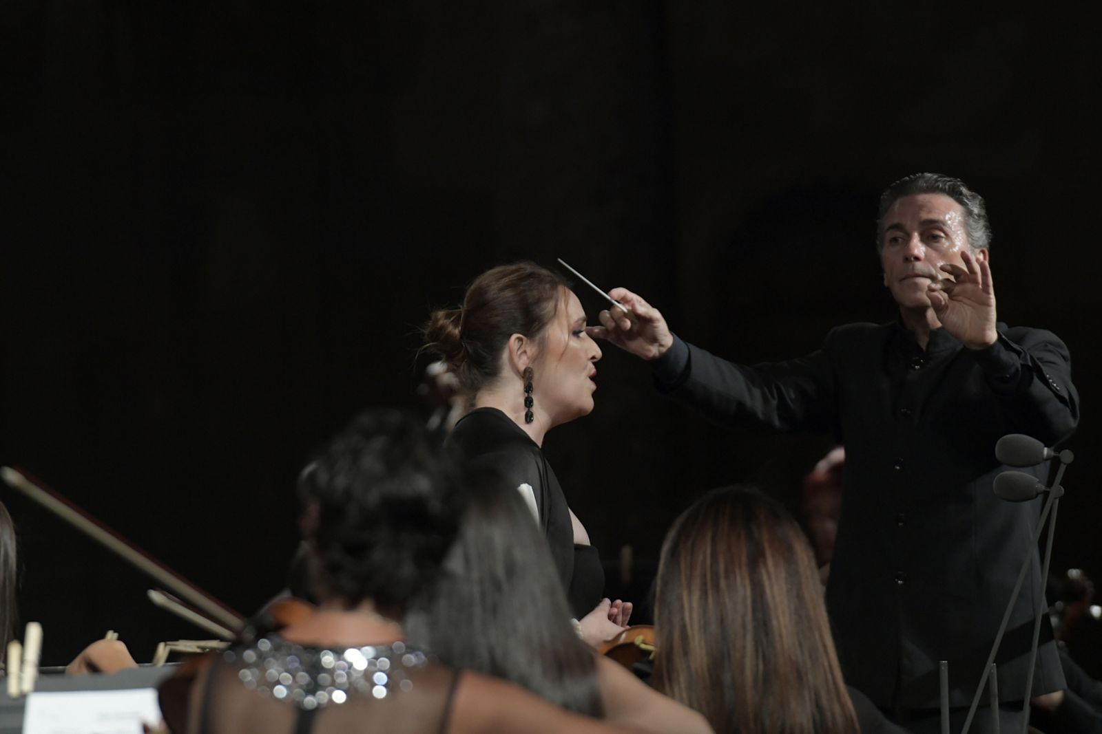 La soprano granadina María José Moreno y el barítono malagueño Carlos Álvarez actúan en  el Palacio de Carlos V, en imágenes