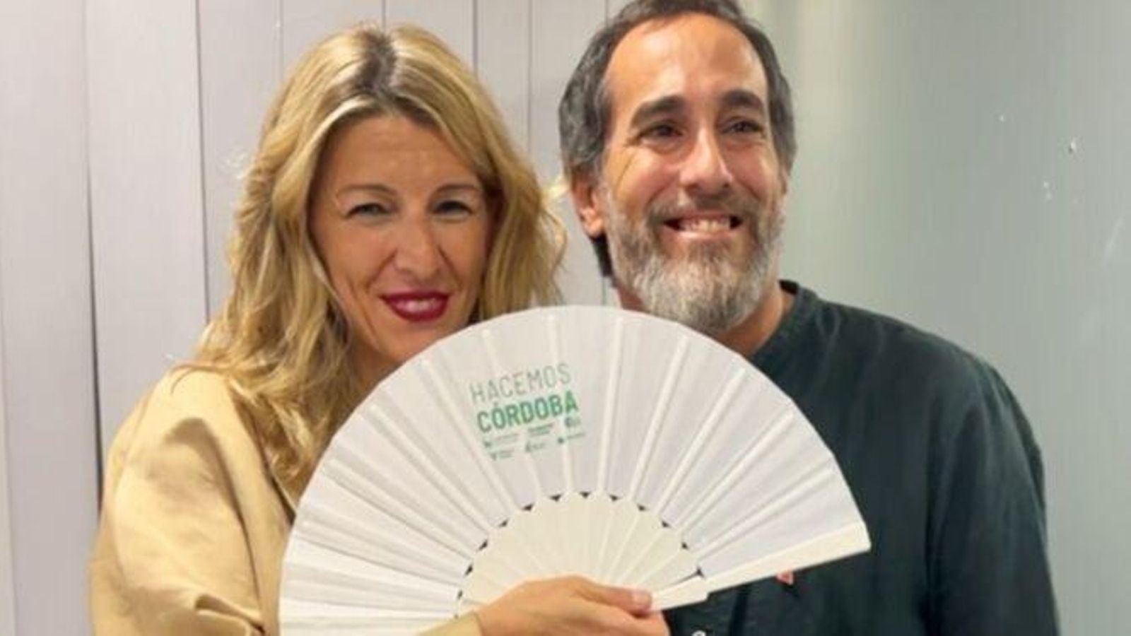 Yolanda Diaz con el candidato de Hacemos Córdoba durante la campaña de las elecciones municipales. Yolanda Diaz con el candidato de Hacemos Córdoba durante la campaña de las elecciones municipales.