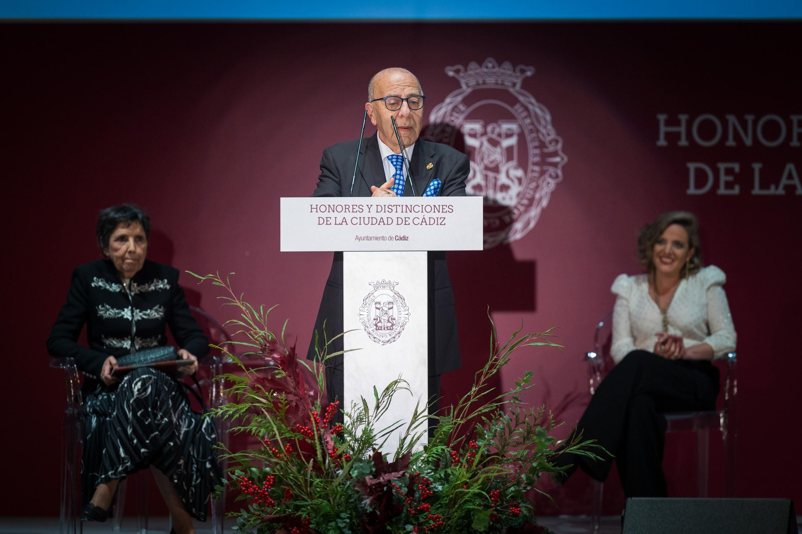 Las imágenes de la entrega de Honores y Distinciones de la Ciudad de Cádiz 2024