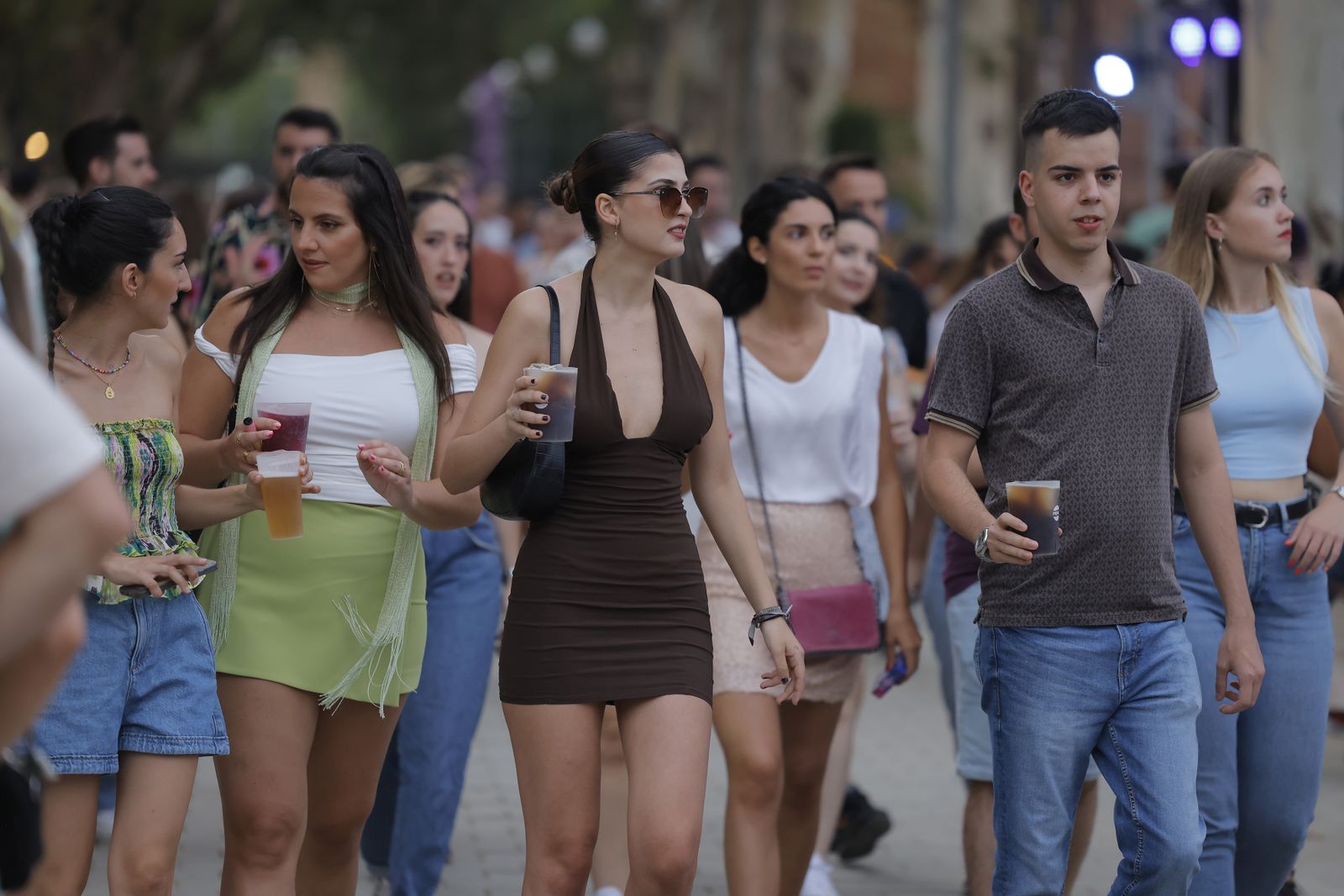 Búscate en las fotos del concierto de Bizarrap