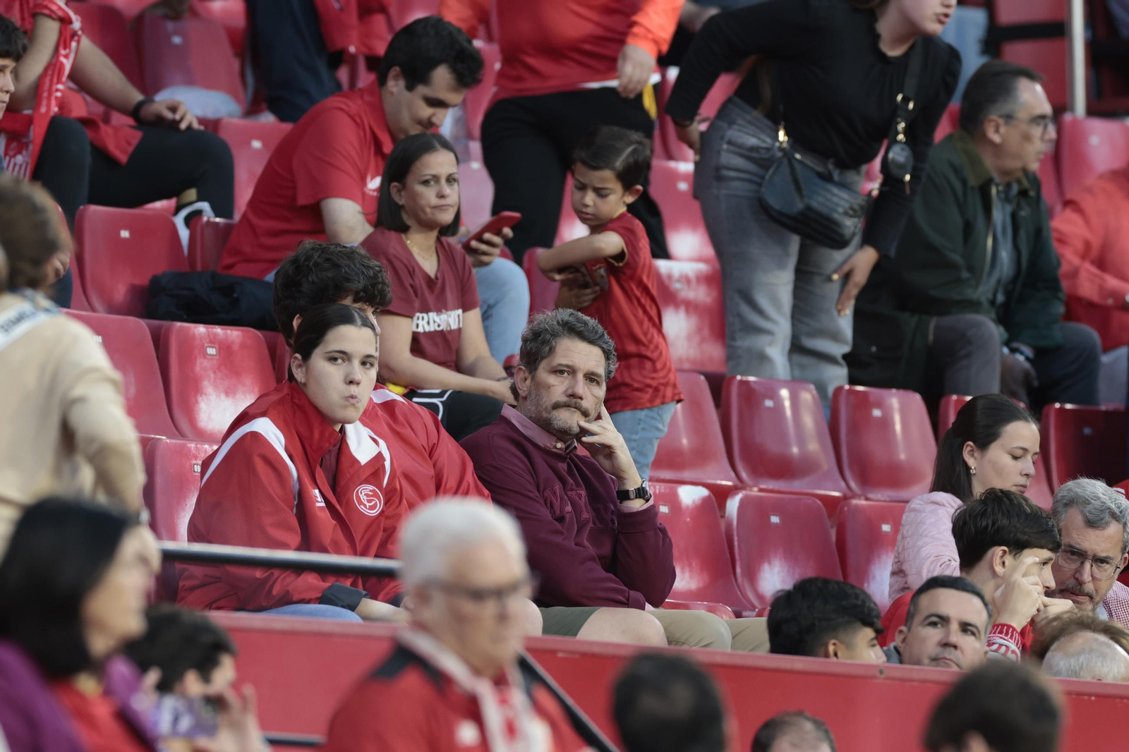 Búscate en las fotos del Sevilla fc - Las Palmas