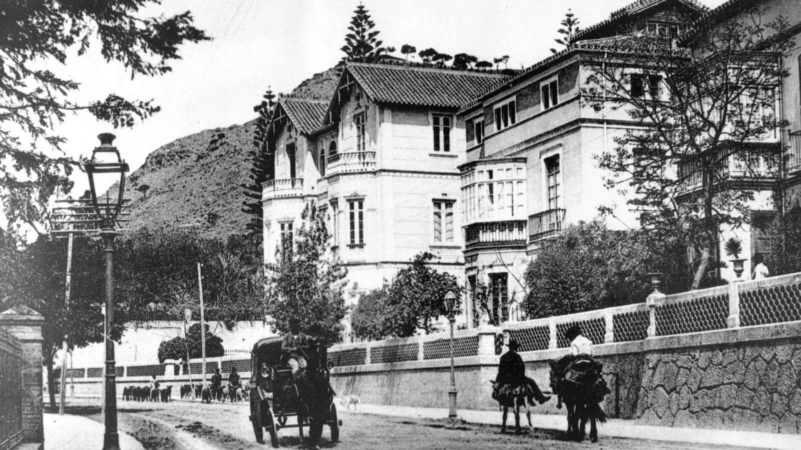 Foto del edificio tomada a principios del siglo XX.