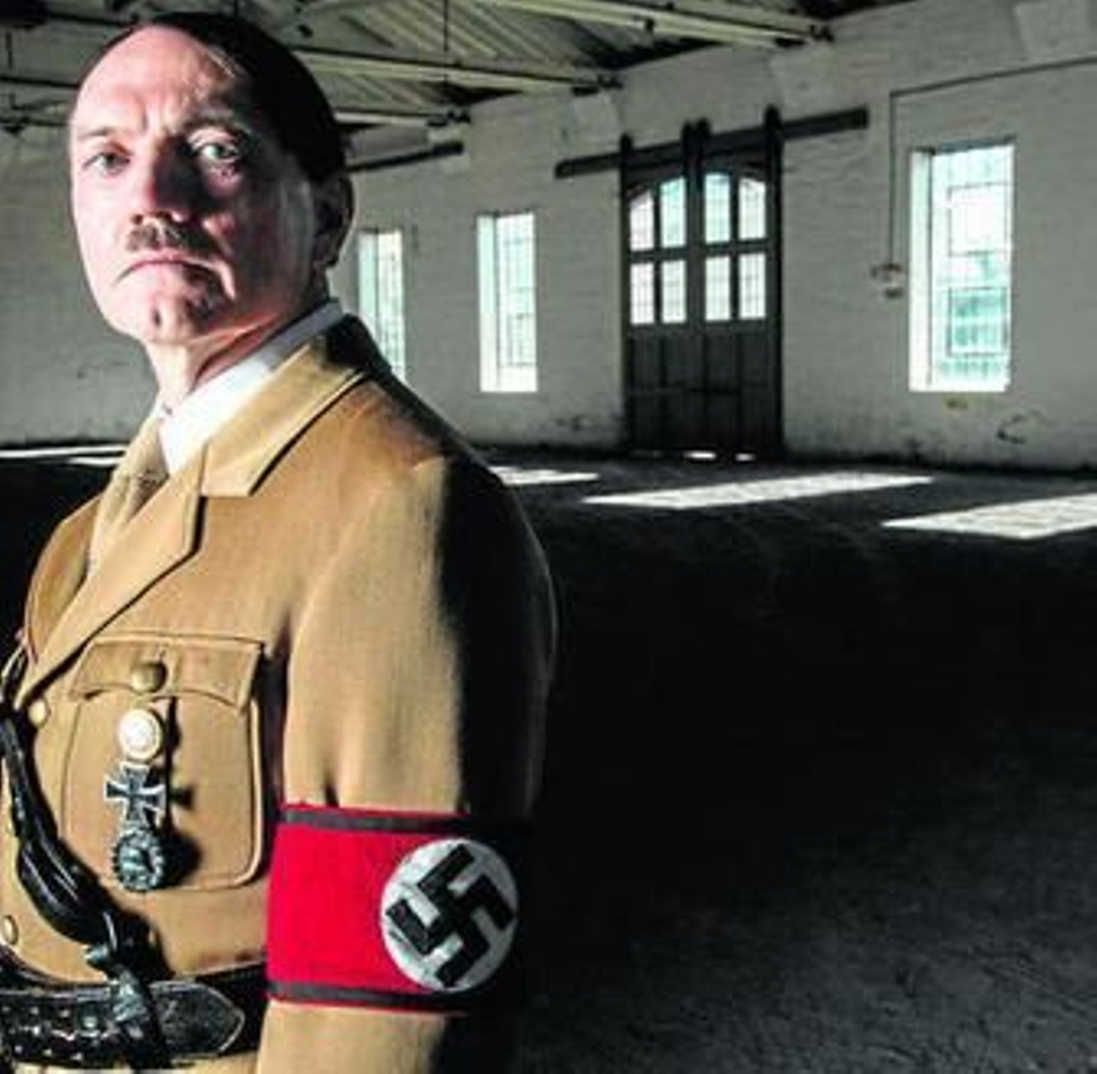 Mega estrena en abierto 'Un mundo en guerra'