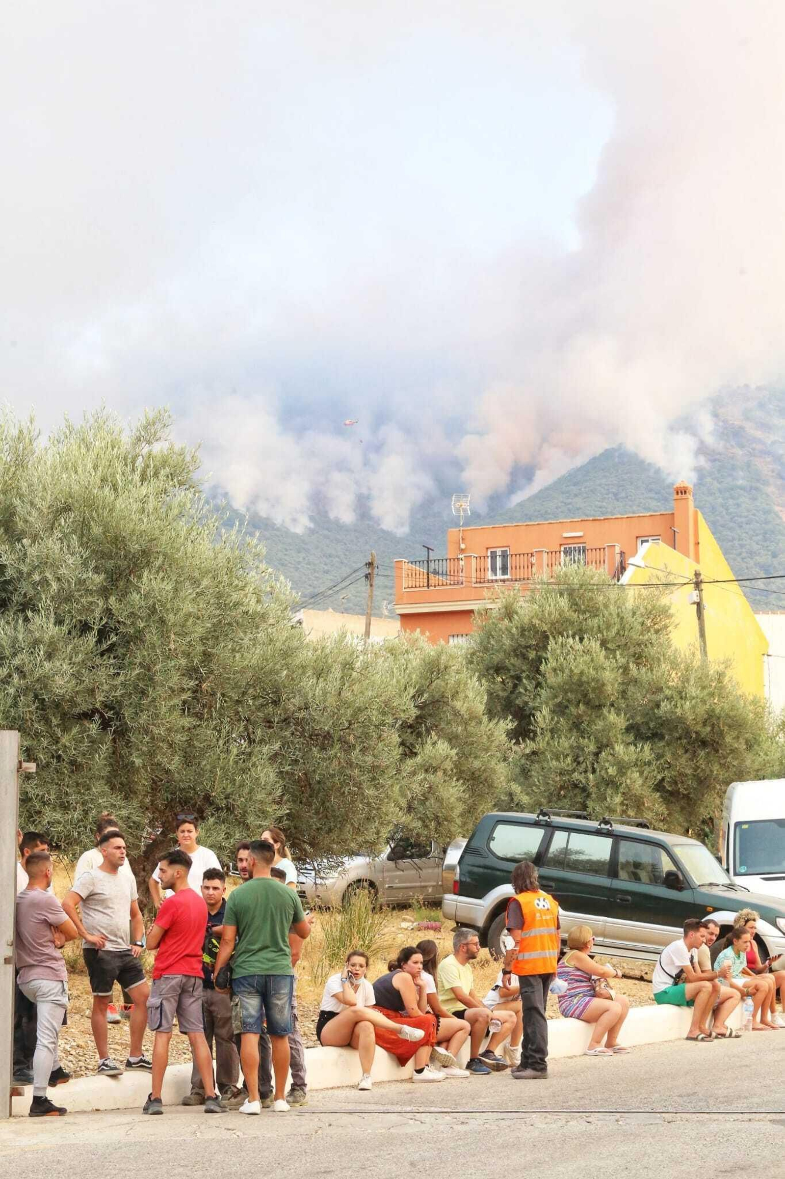 Incendio forestal en Mijas, en el paraje El Higuerón (fotos)