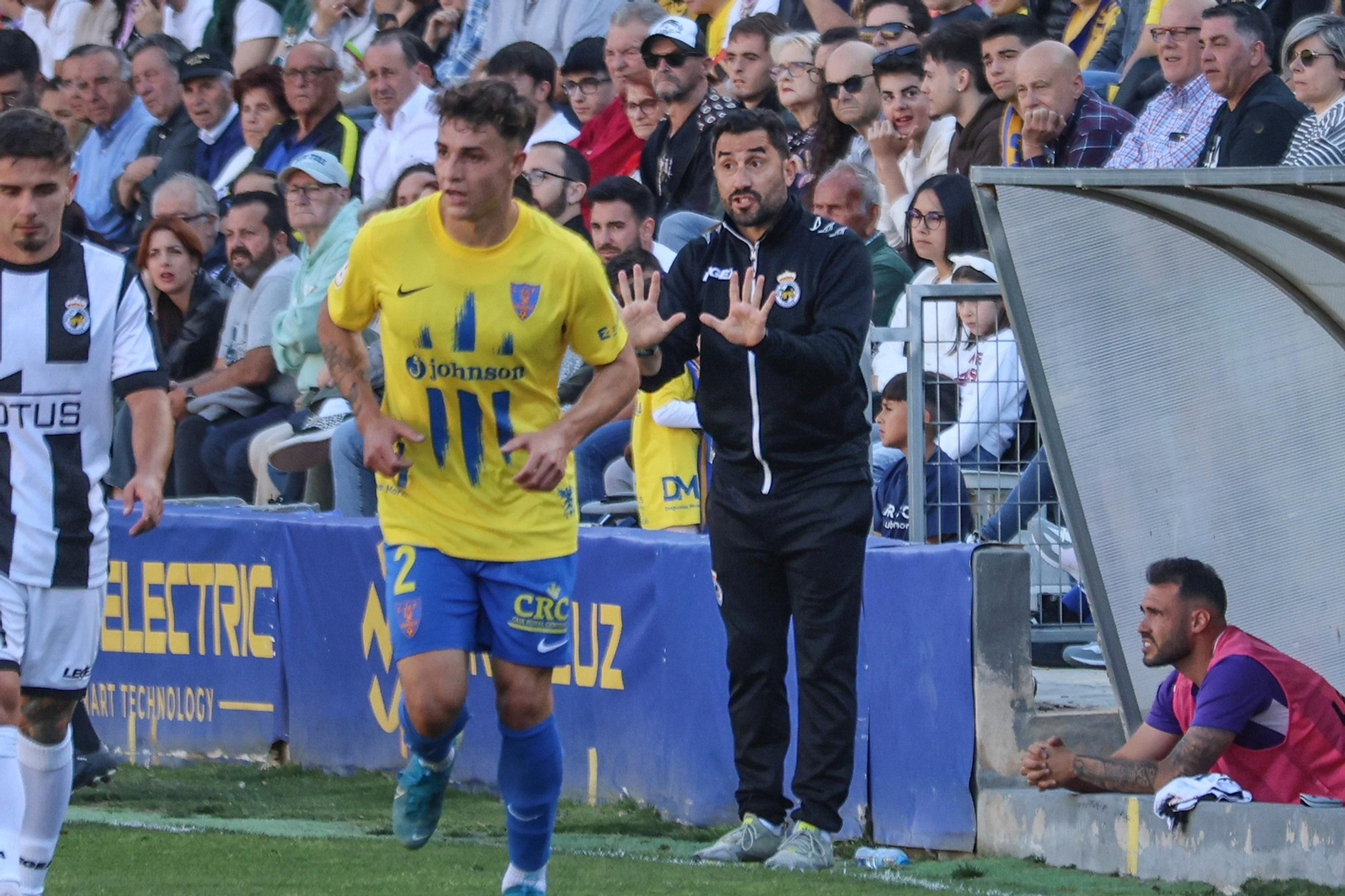 Las fotos del Orihuela-Balona de Segunda Federación (1-2)