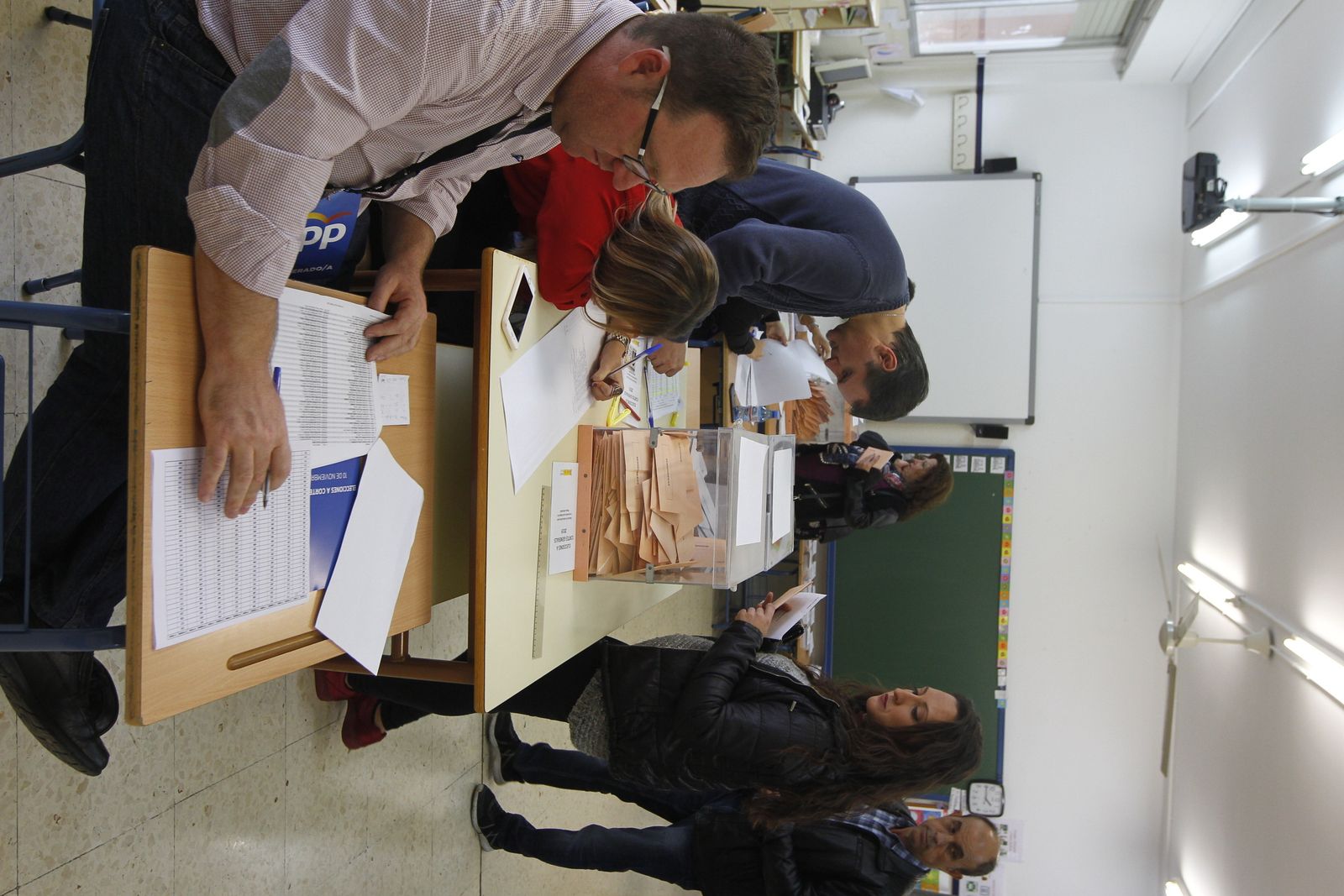 Así están votando los almerienses este 10N