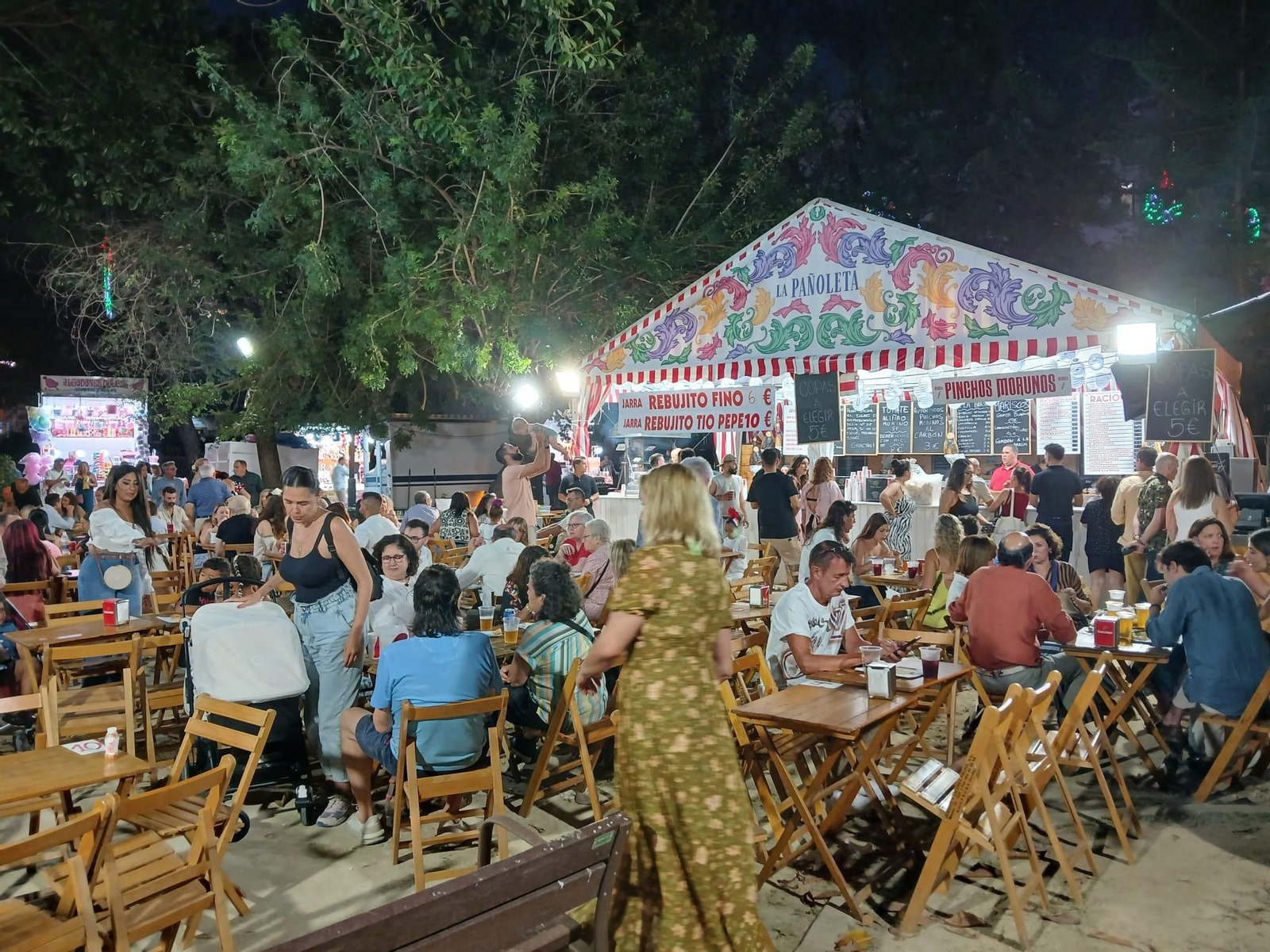 Búscate en las imágenes del sábado de Feria en San Fernando