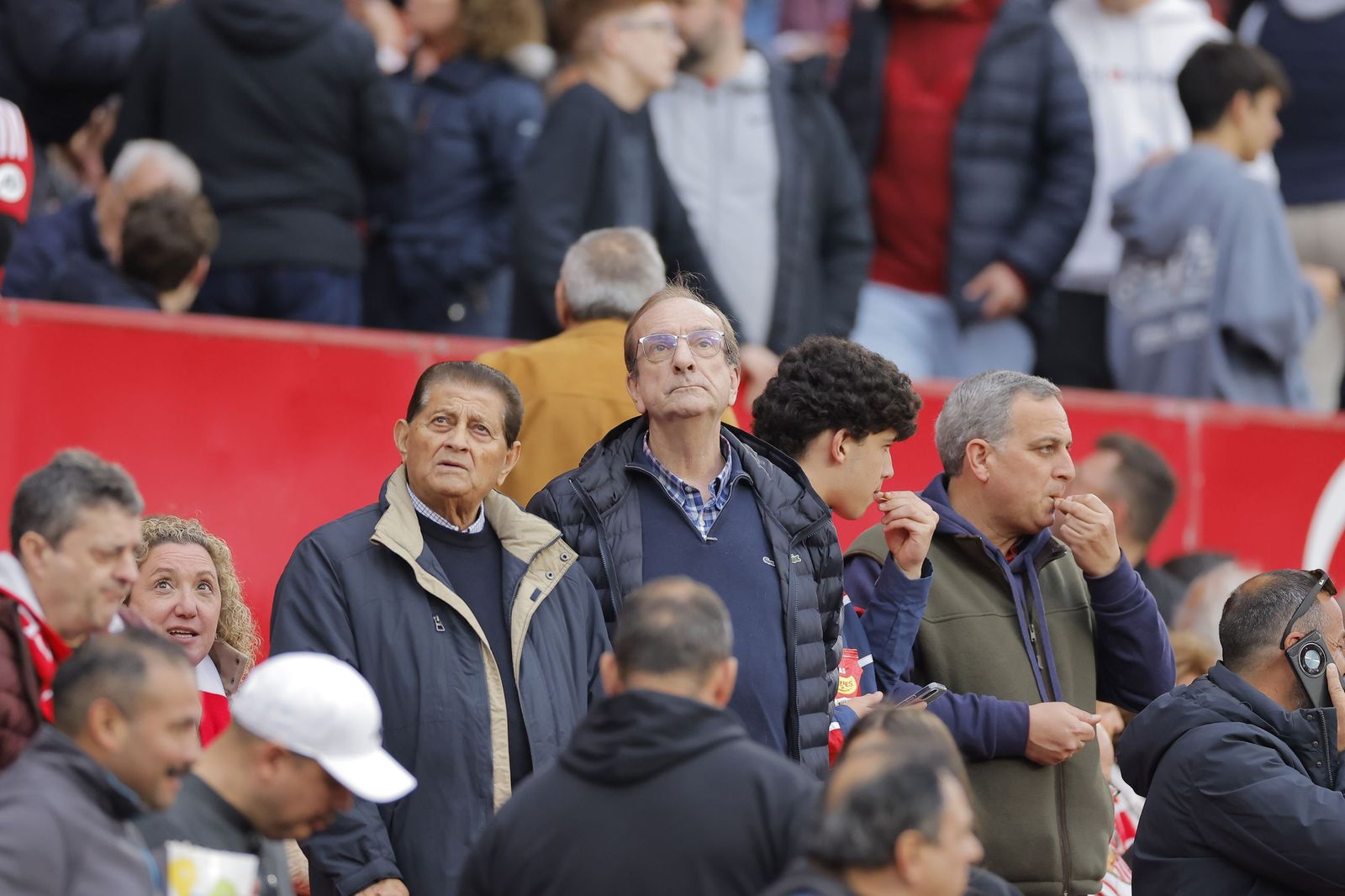 Búscate en las fotos del Sevilla fc - Rayo