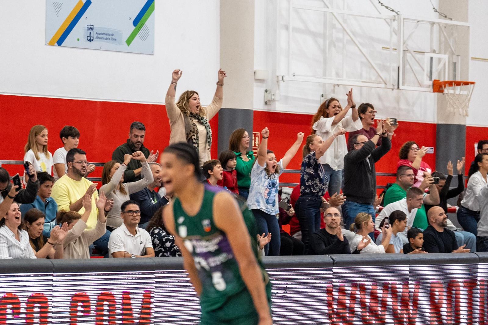 Unicaja Alhaurín de la Torre-Canarias de la Liga U22, en fotos