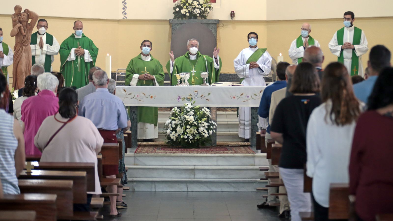 El obispo de Jerez visita San Rafael