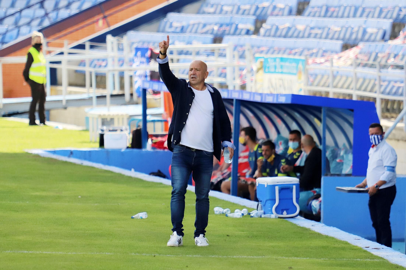 Claudio Barragán, durante un encuentro esta temporada en el Nuevo Colombino.