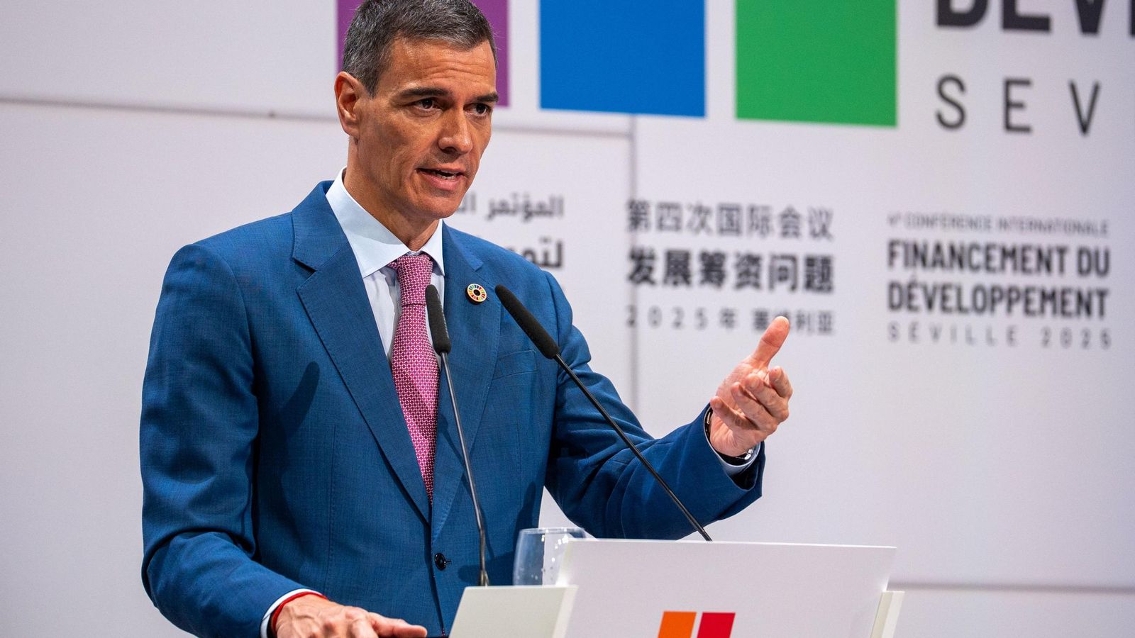 Pedro Sánchez, este lunes en Sevilla.