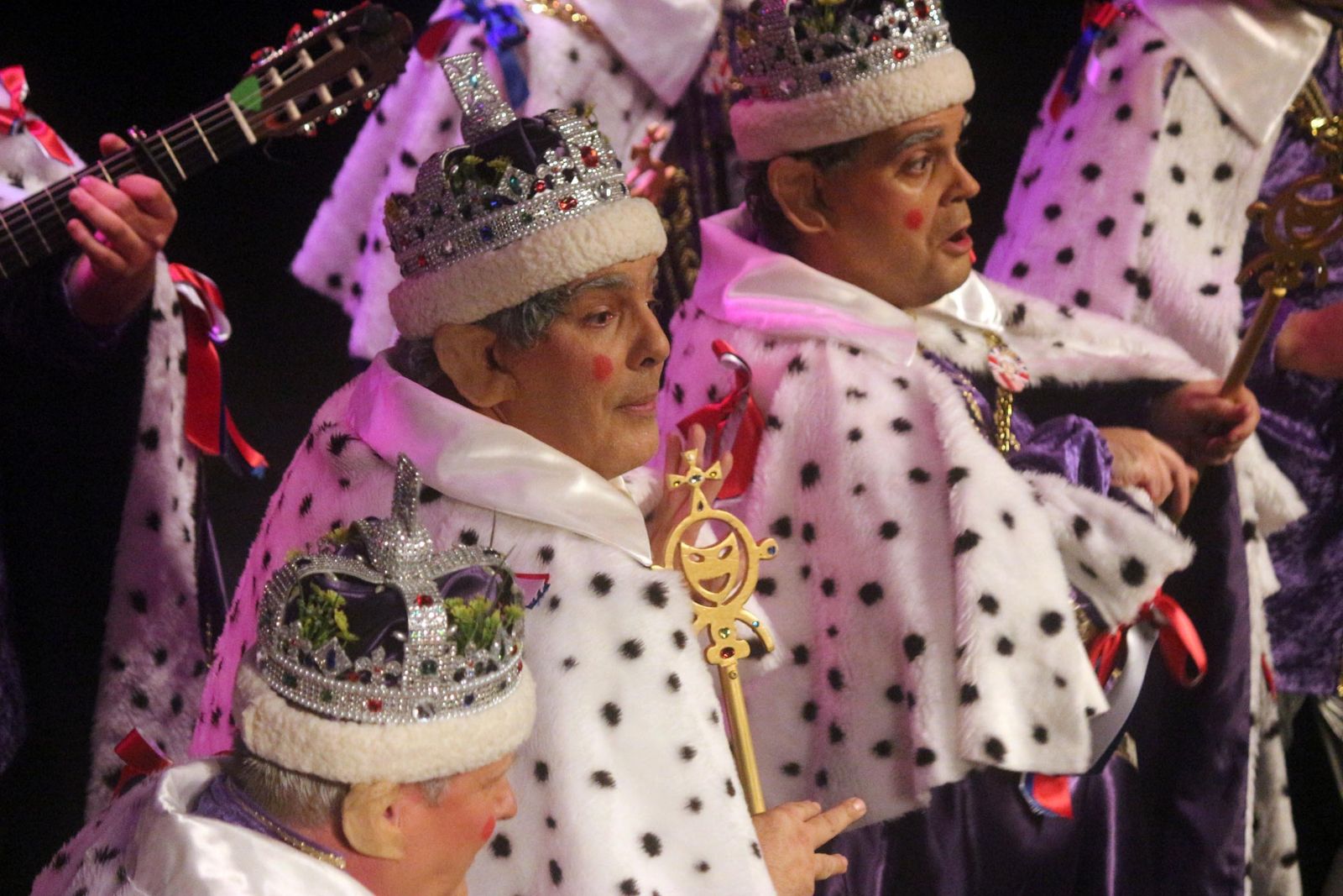 Chirigota de Puerto Real 'No he salido antes porque mi madre no me dejaba'